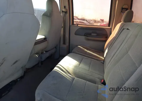 2004 Ford F-250 Lariat/Xl/Xlt z USA, uszkodzony, nr VIN 1FTNW21P74EA03546